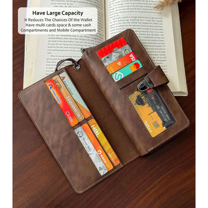 Royal Buckle Leather Wallet