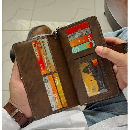 Royal Buckle Leather Wallet